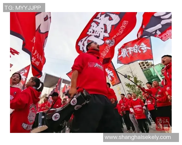 普利西奇闪耀米兰德比红色之夜点燃球迷激情